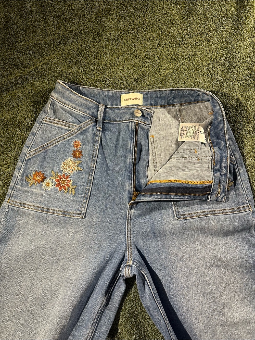 Driftwood Women's Taylor Straight Relaxed Jean Wide-Leg High-Rise Embroidered - Picture 6 of 13